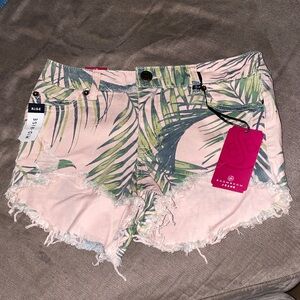 Boom Boom Jeans JUNIORS Pink Palm Print Frayed Hem Shorts